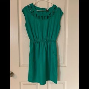 Only worn a couple of times. Still like brand new. Comes with stretchy belt.